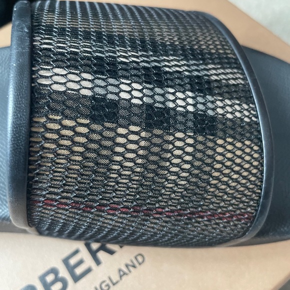 Burberry Vintage checkered slides - Picture 7 of 8